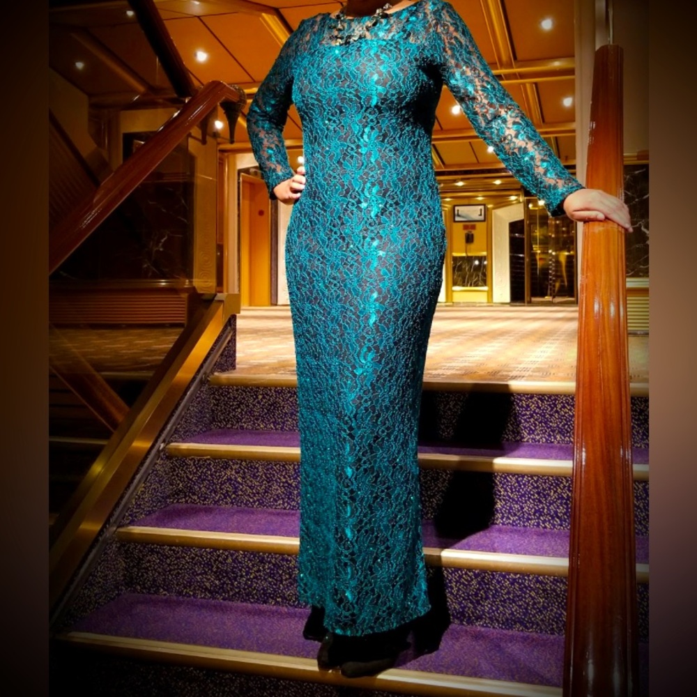 Blu Sage Teal Green Long Sleeve Formal Dress/Evening Gown, Size 10